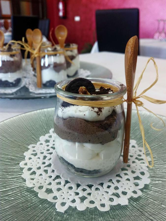 Hotel Restaurante Sostenible La Laguna Brozas Bagian luar foto
